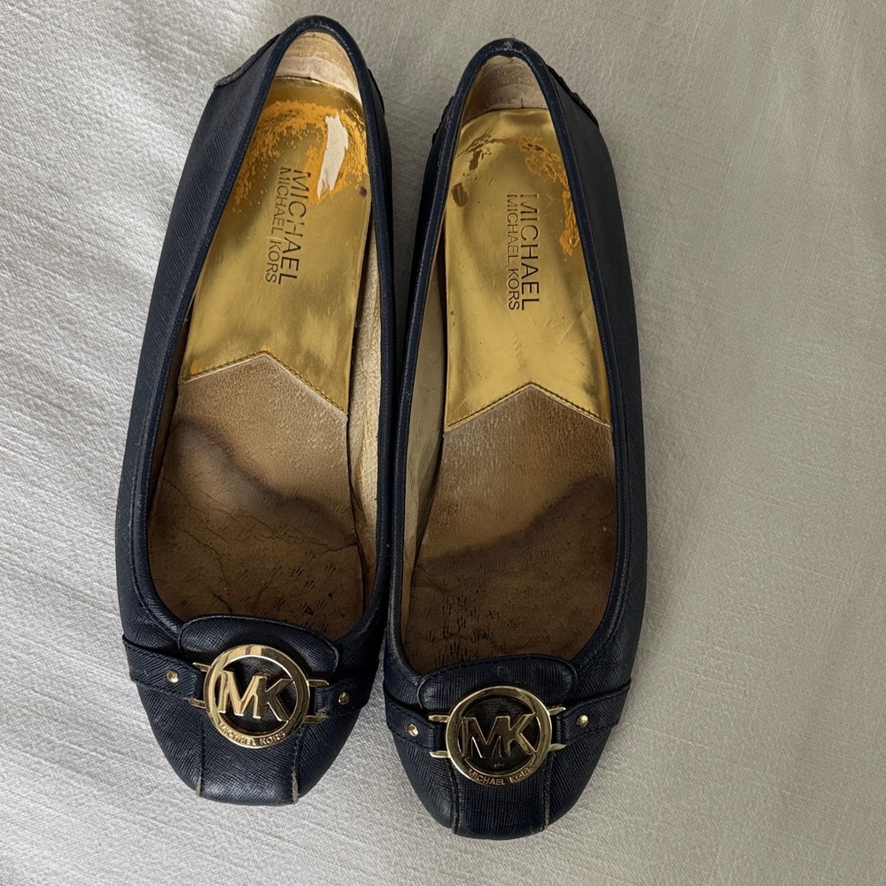 Michael Kors Black Leather Logo Ballet Flats with Gold Hardware